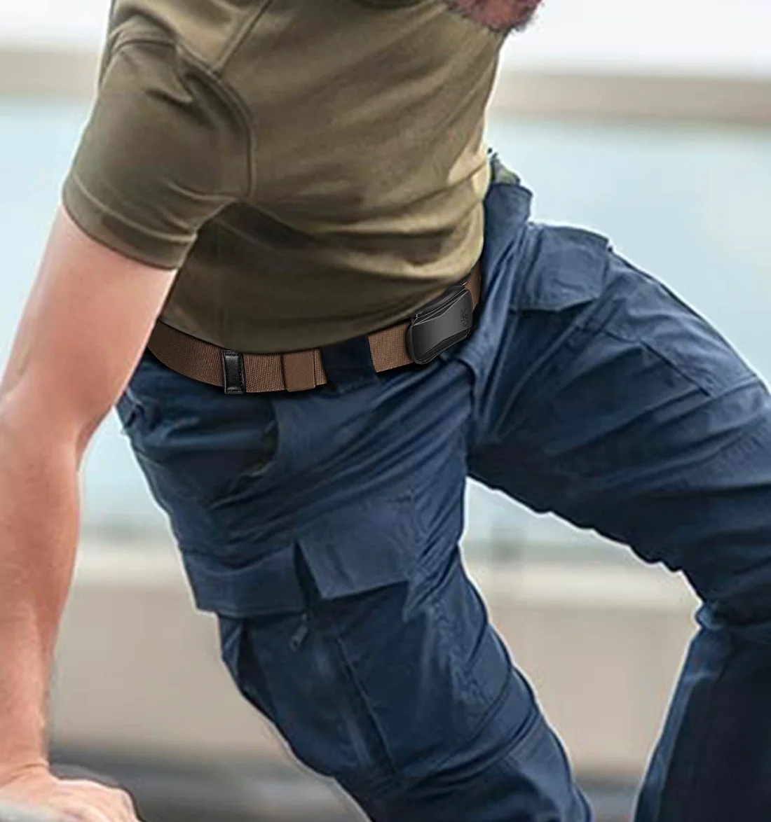 KEMISANT Flip Top Stretch Rigger Belt in Brown, view 3
